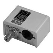 Термостат Danfoss KP 61 (настройка -30...+15°C, Tmax датчика 120°C, длина капилярной трубки 2 м)