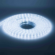 SL-04 Комплект светодиодной ленты 220В, 4,8Вт/м, smd3528, 60д/м, IP44, 300Лм/м, ширина подложки 10мм, 5м, х/б, 6500К, с аксессуарами (шнур питания 220В, заглушка-1шт., крепеж-5шт.).